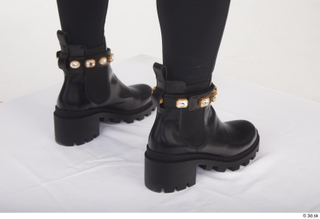 Zuzu Sweet black boots foot shoes 0006.jpg